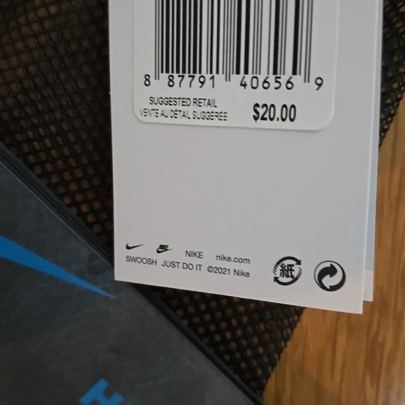 NIKE BRAND LOOP MINI RESISTANCE BANDS, LIGHT, MEDIUM, AND HEAVY - Picture 5 of 9